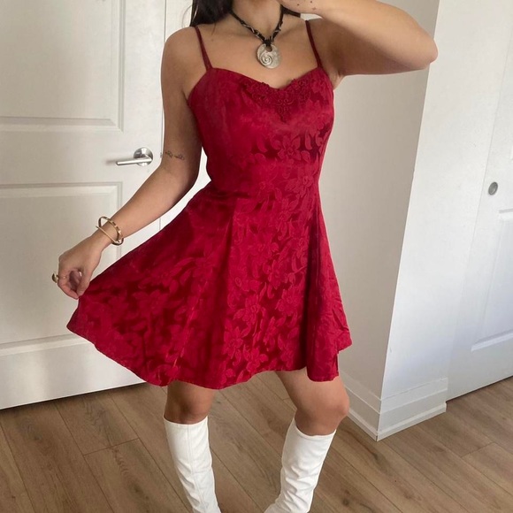 Vintage red floral mini party dress 💋 - Picture 2 of 3